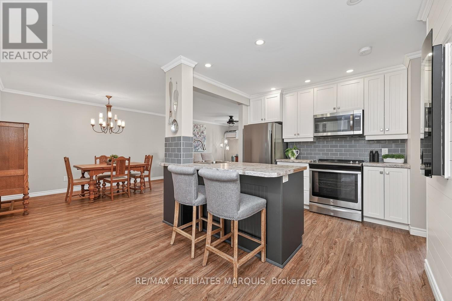 #104 10 ARMSTRONG DRIVE - 3