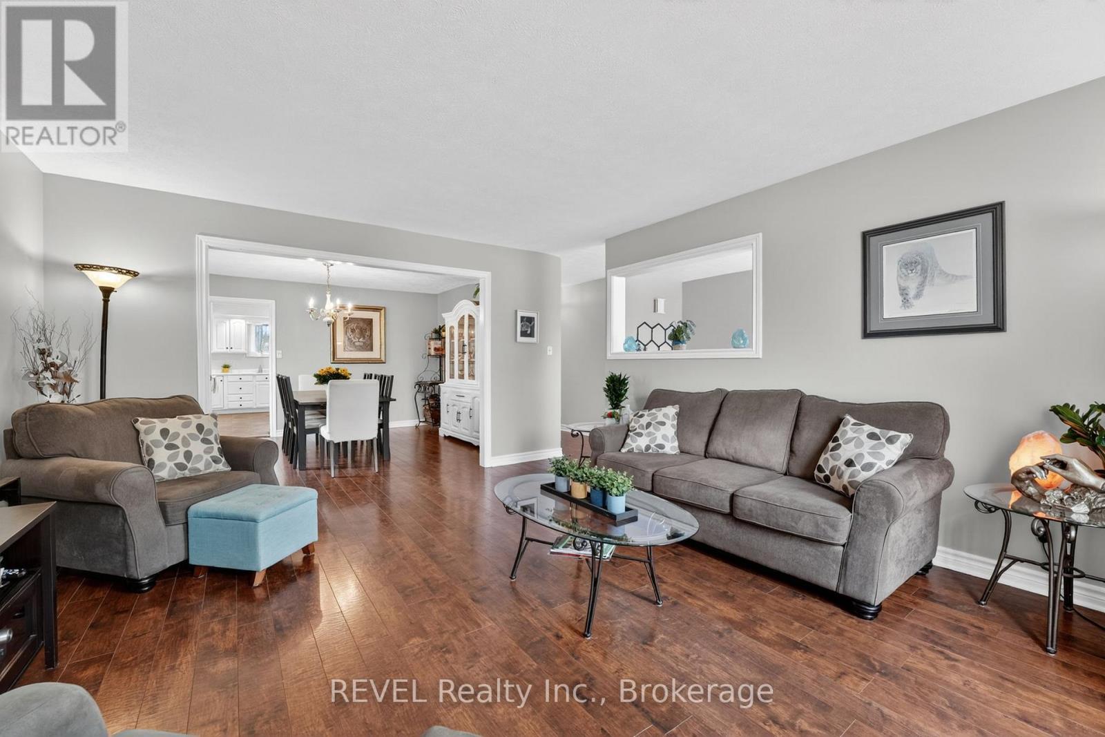 28 VANJO DRIVE - 10