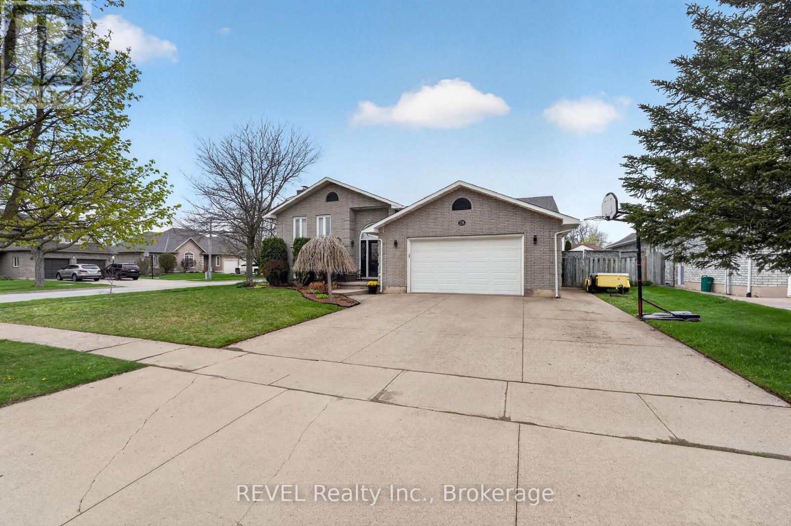 28 VANJO DRIVE - 4
