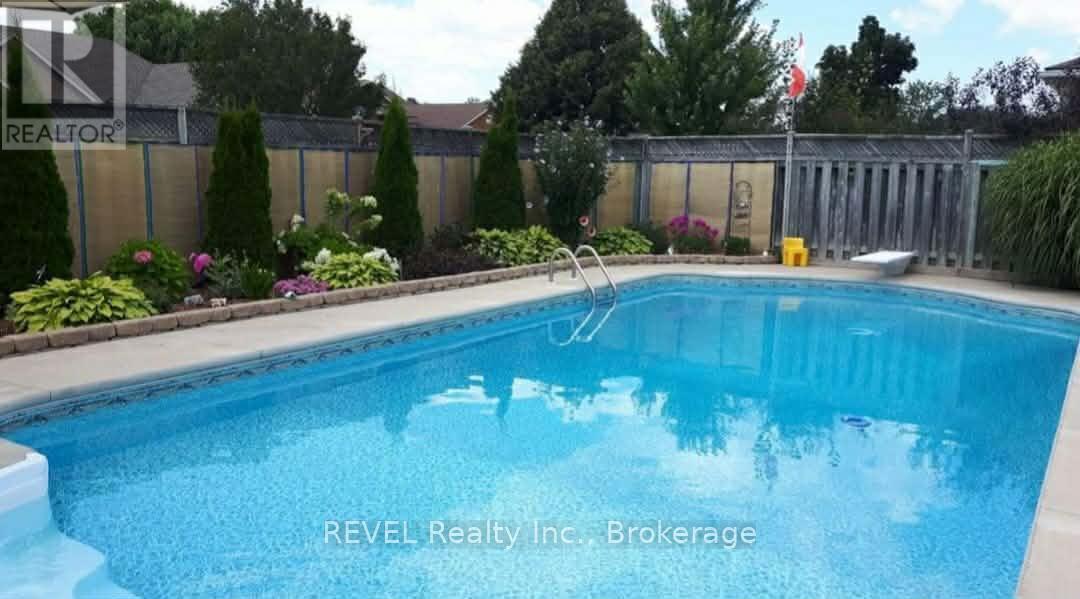28 VANJO DRIVE - 48