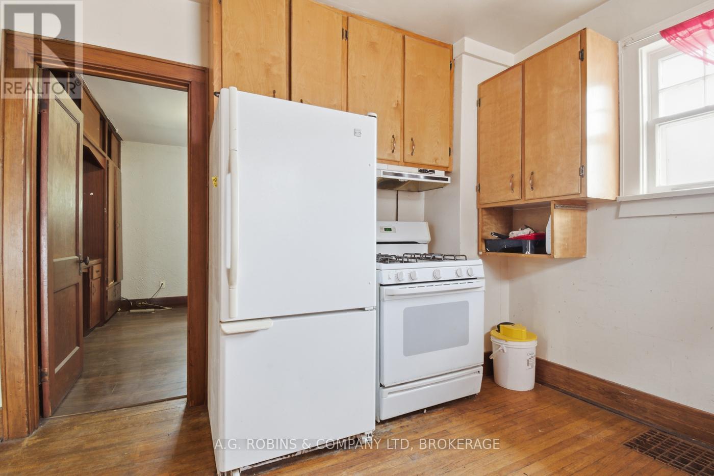 578 SOUTHWORTH STREET S - 10