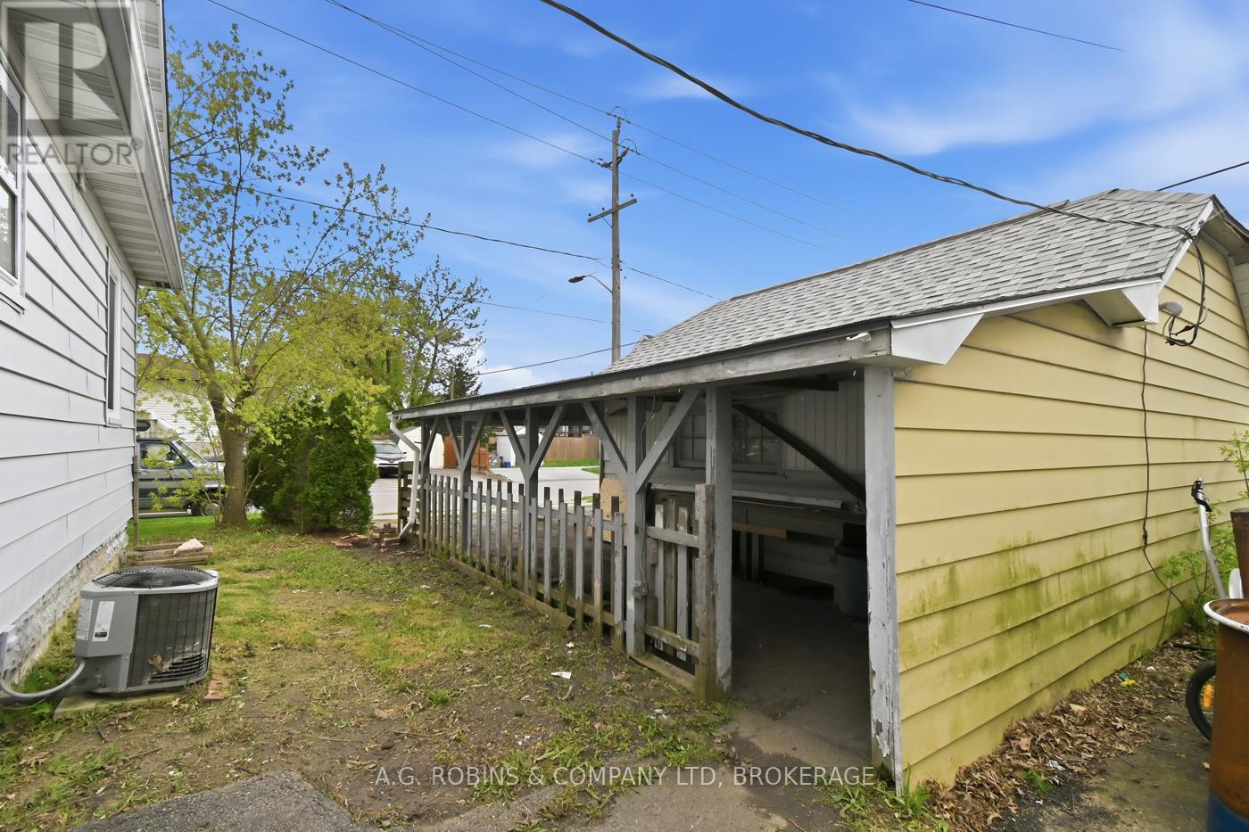 578 SOUTHWORTH STREET S - 38