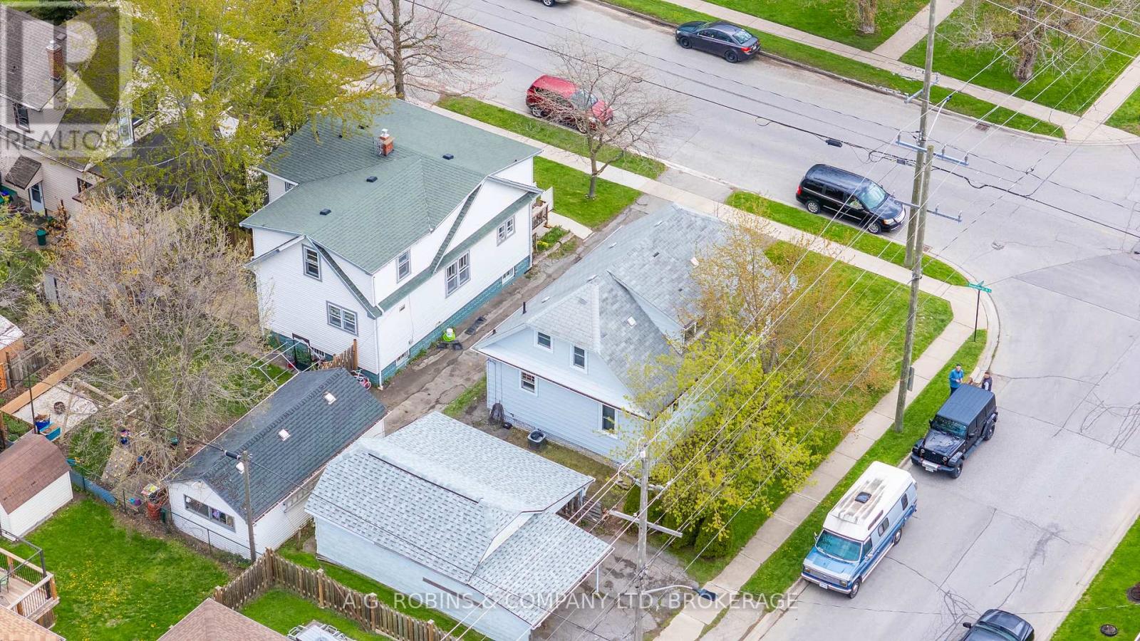 578 SOUTHWORTH STREET S - 39