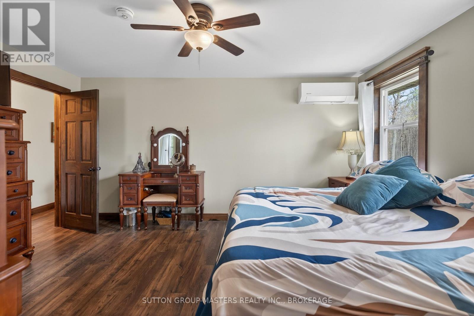 3954 ALTON ROAD W - 23