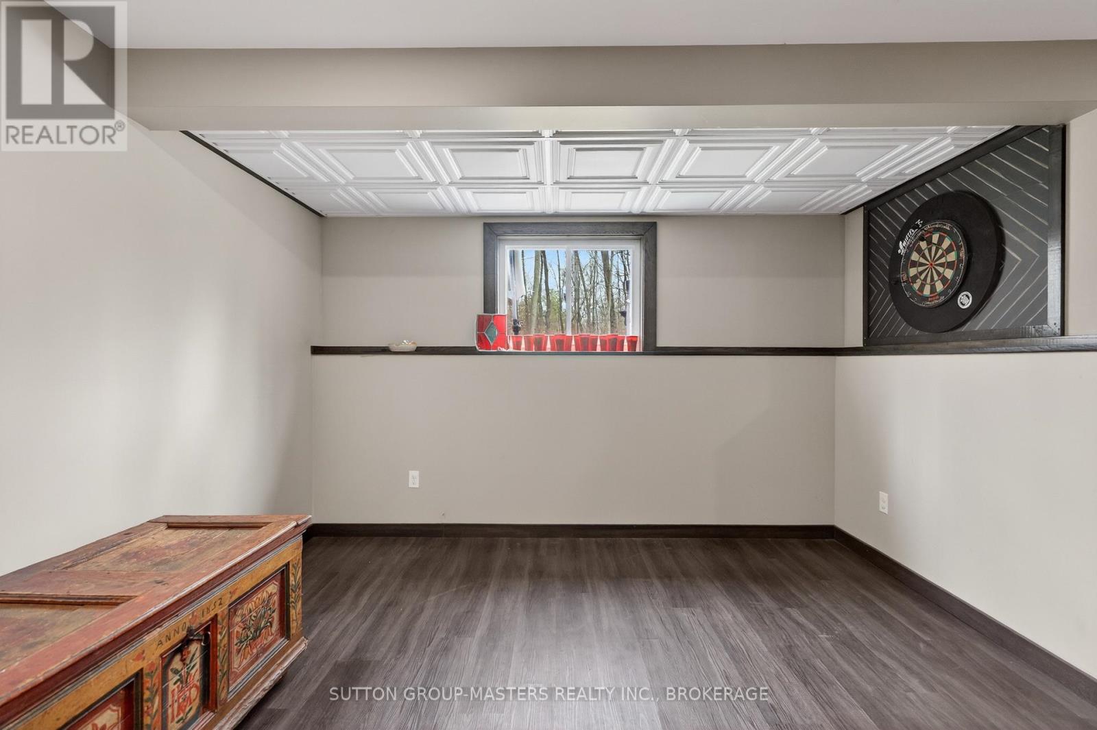 3954 ALTON ROAD W - 35