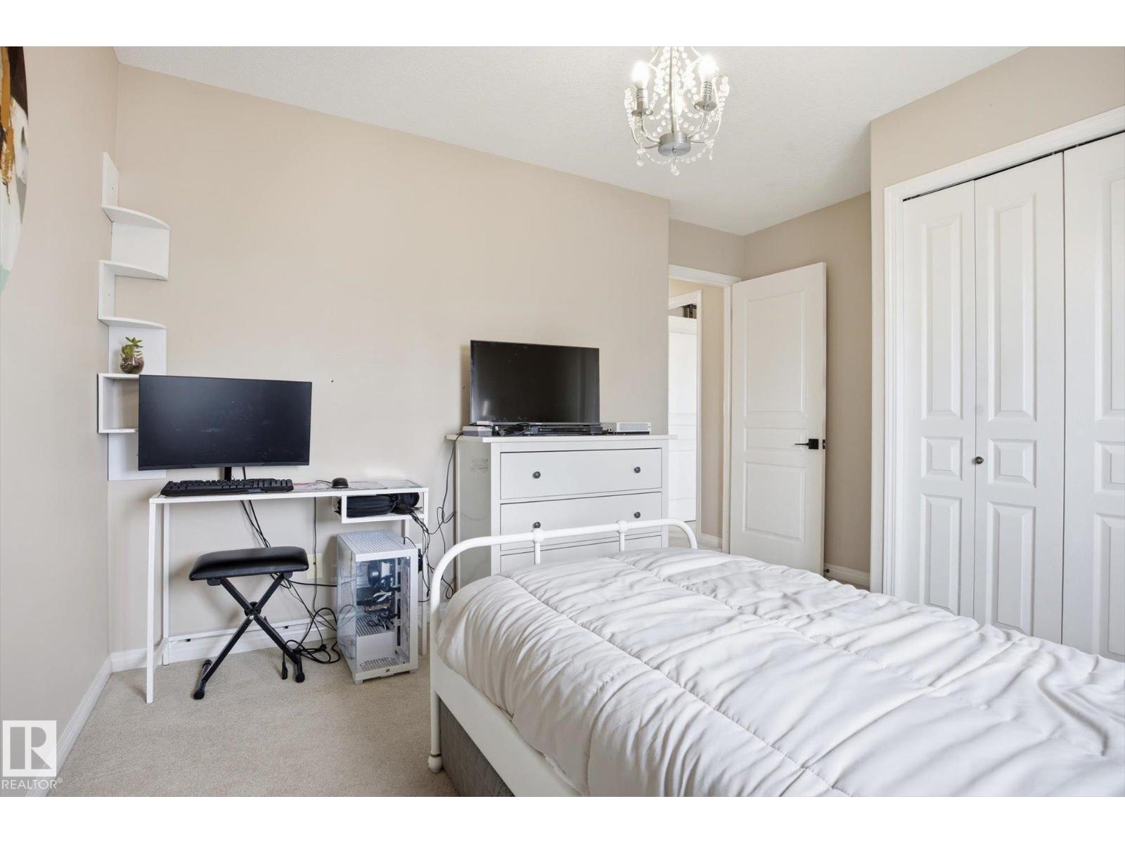 33 GRAYRIDGE CR, Stony Plain