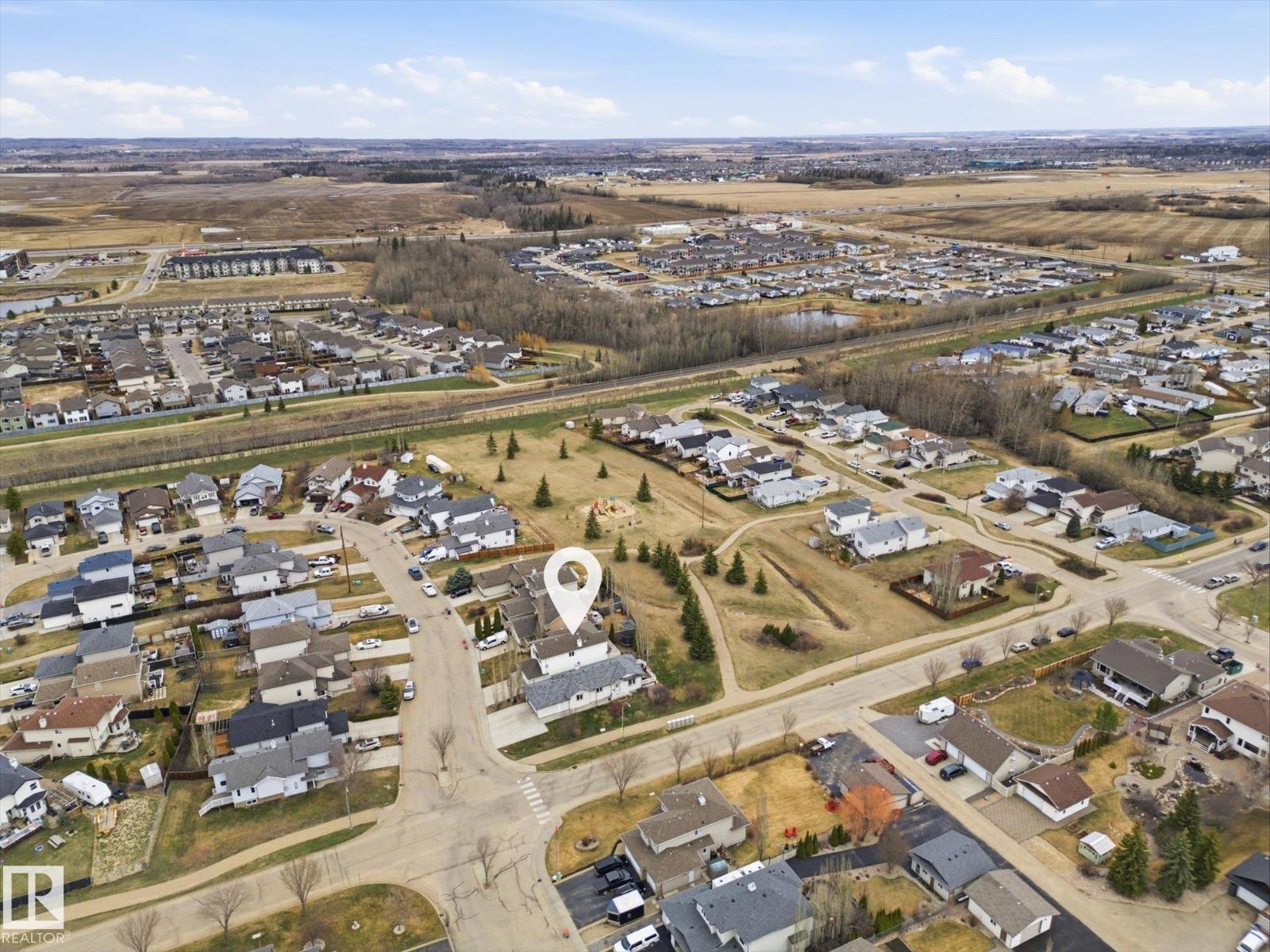 33 GRAYRIDGE CR, Stony Plain