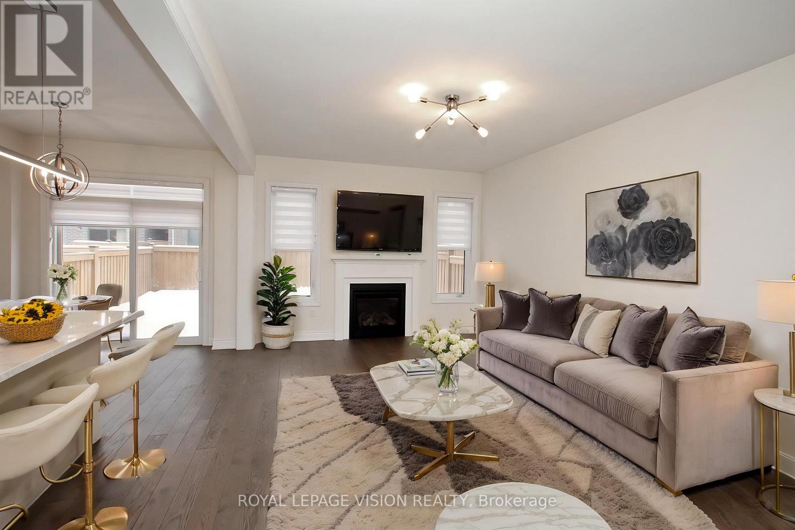 67 OGSTON CRESCENT - 8