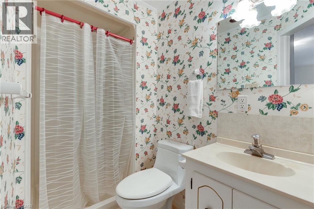 102 RIPLEY Crescent, Kitchener, Ontario, N2N1V4 — Photo 27