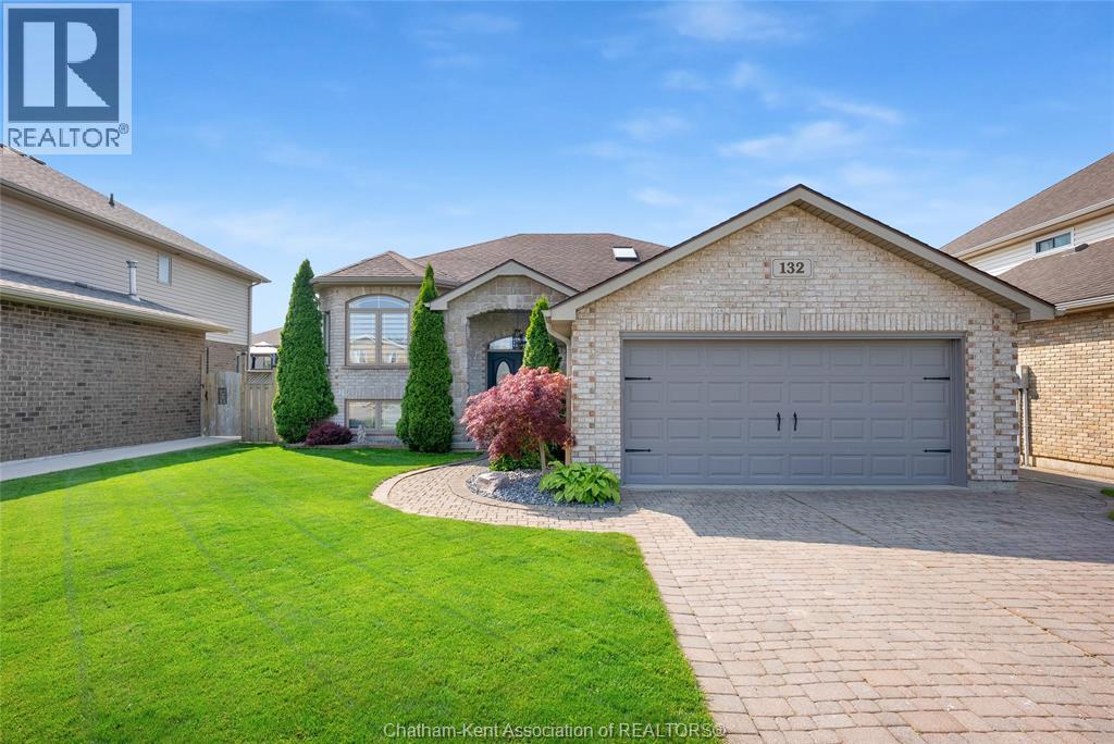 132 Sherwood COURT - 4