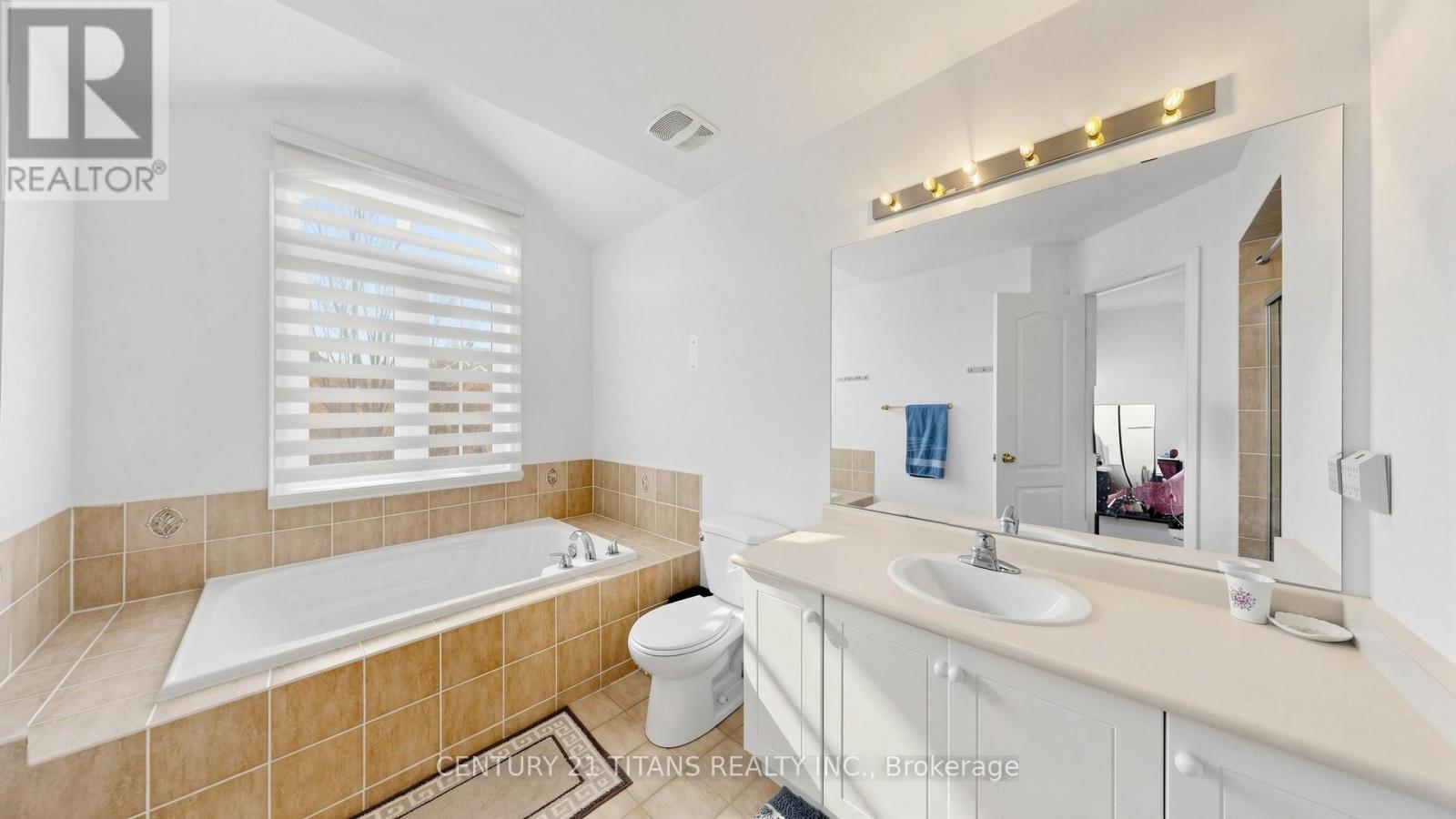 13 PAMGREY ROAD - 34