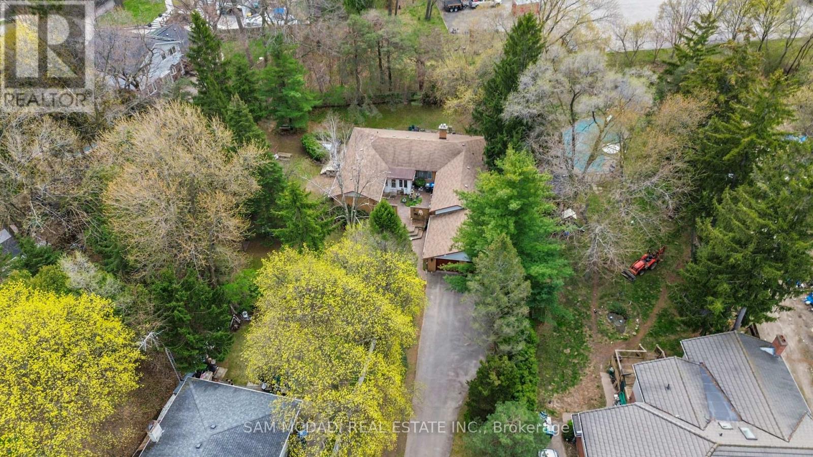 1484 INDIAN ROAD - 23