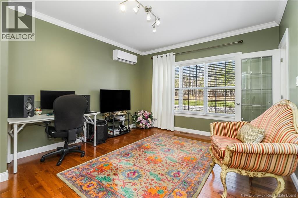 10 Johnson Avenue - 18