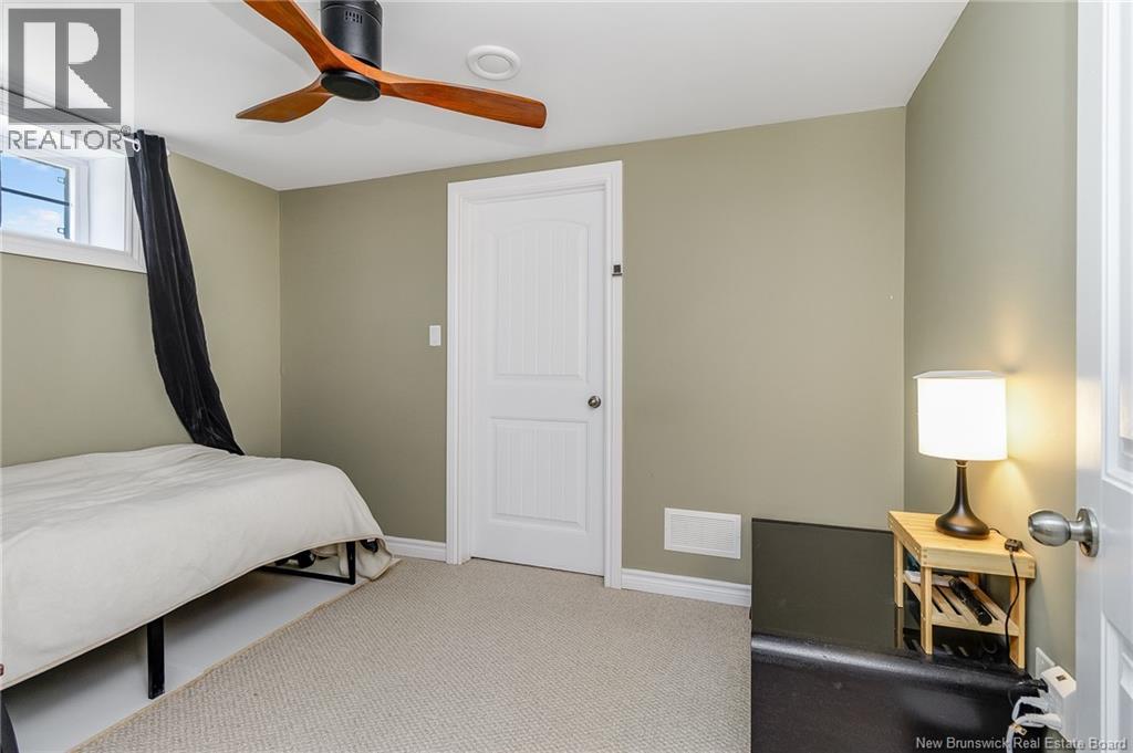 10 Johnson Avenue - 41