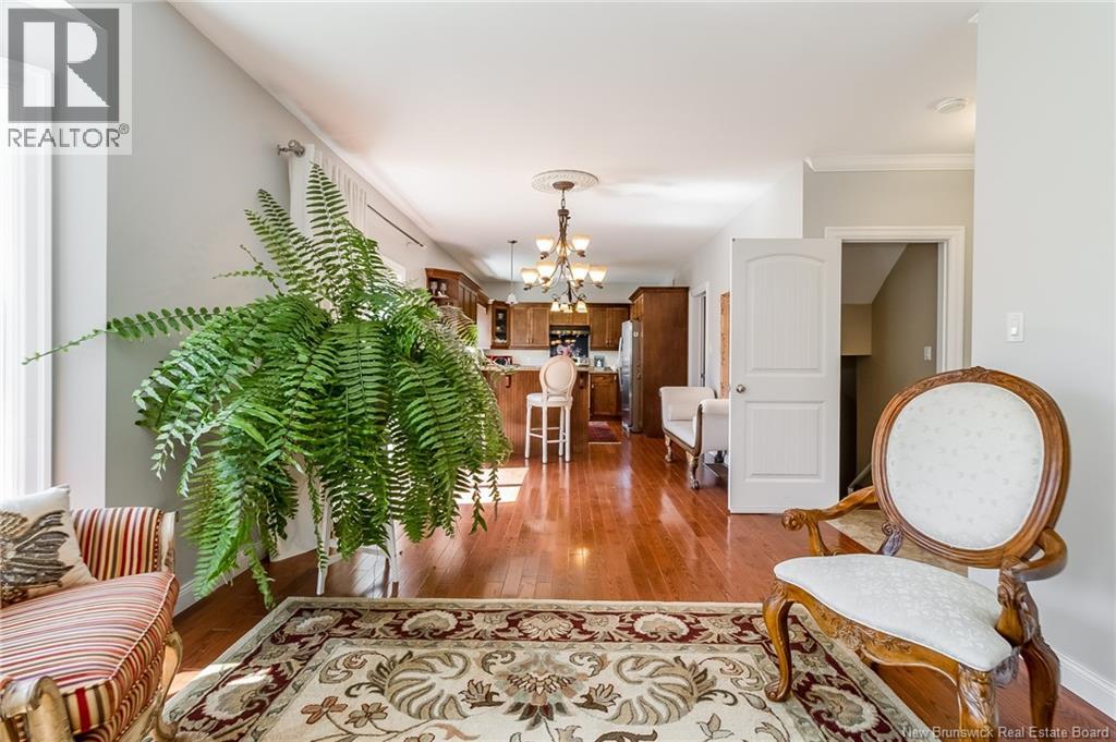 10 Johnson Avenue - 8