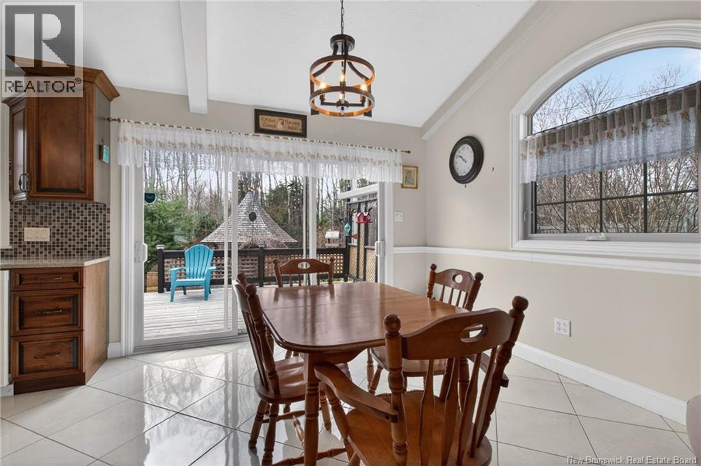 105 Montclair - 19