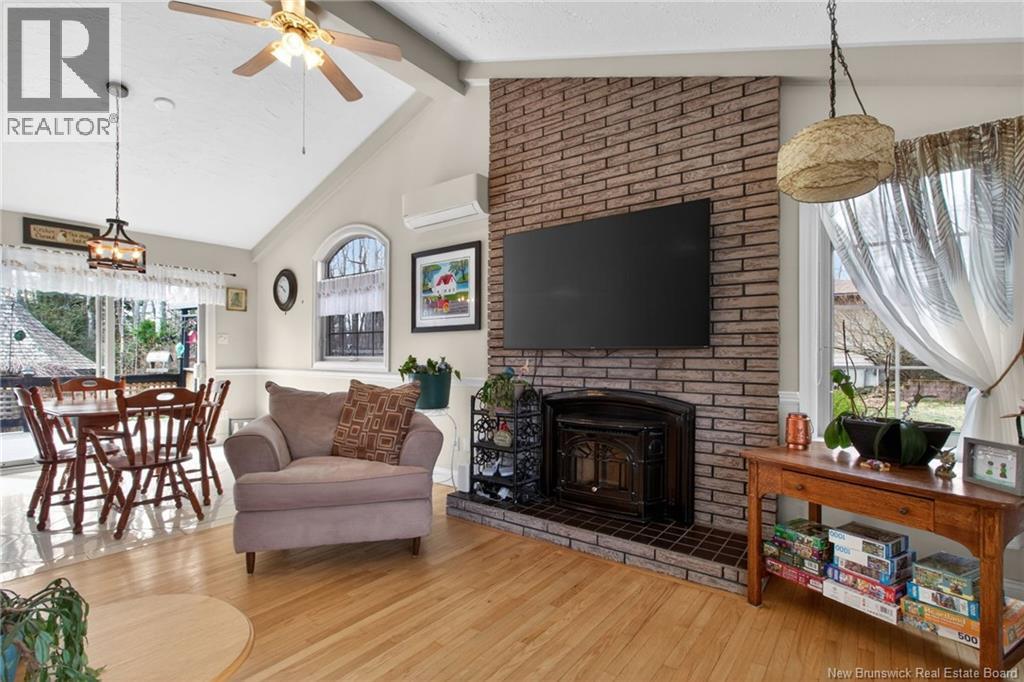 105 Montclair - 23