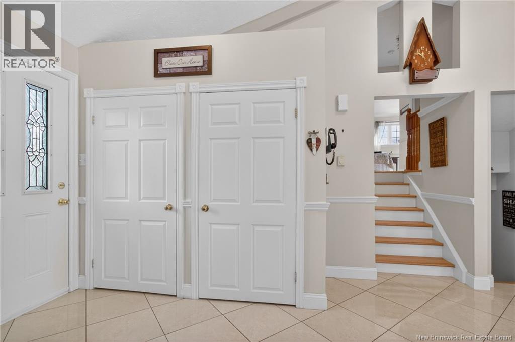 105 Montclair - 26
