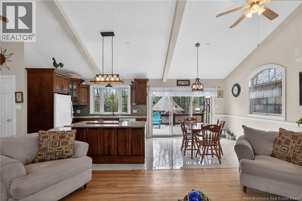 105 Montclair - 6