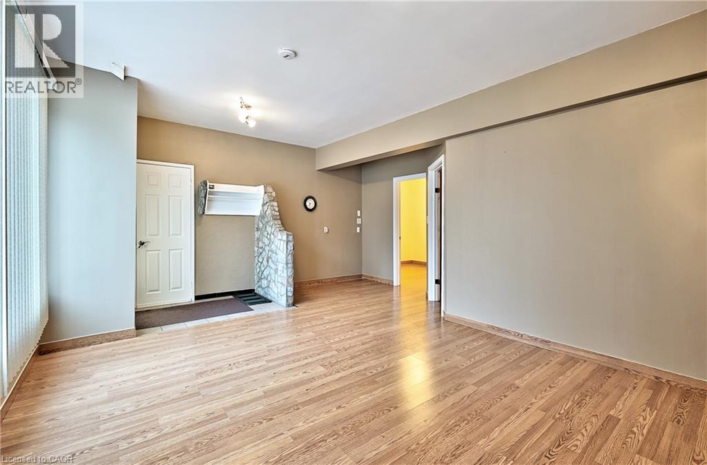 1476 BARTON Street E, Hamilton, Ontario, L8H2W9 — Photo 6