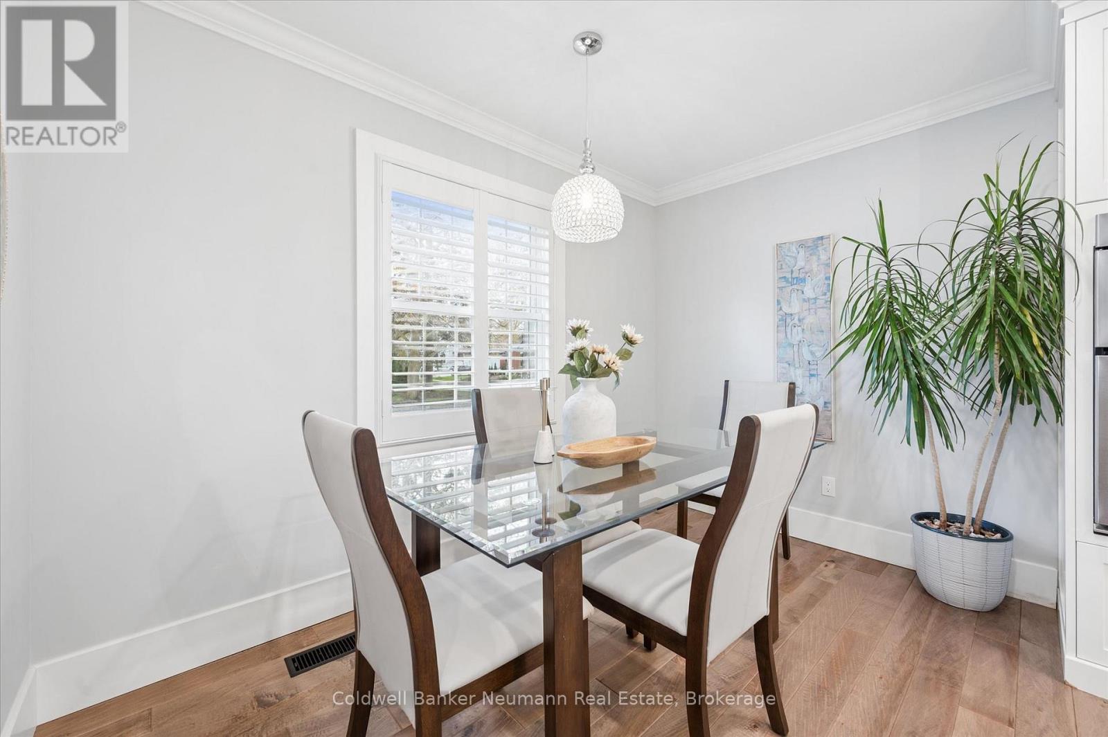 37 PARKHOLM AVENUE - 16