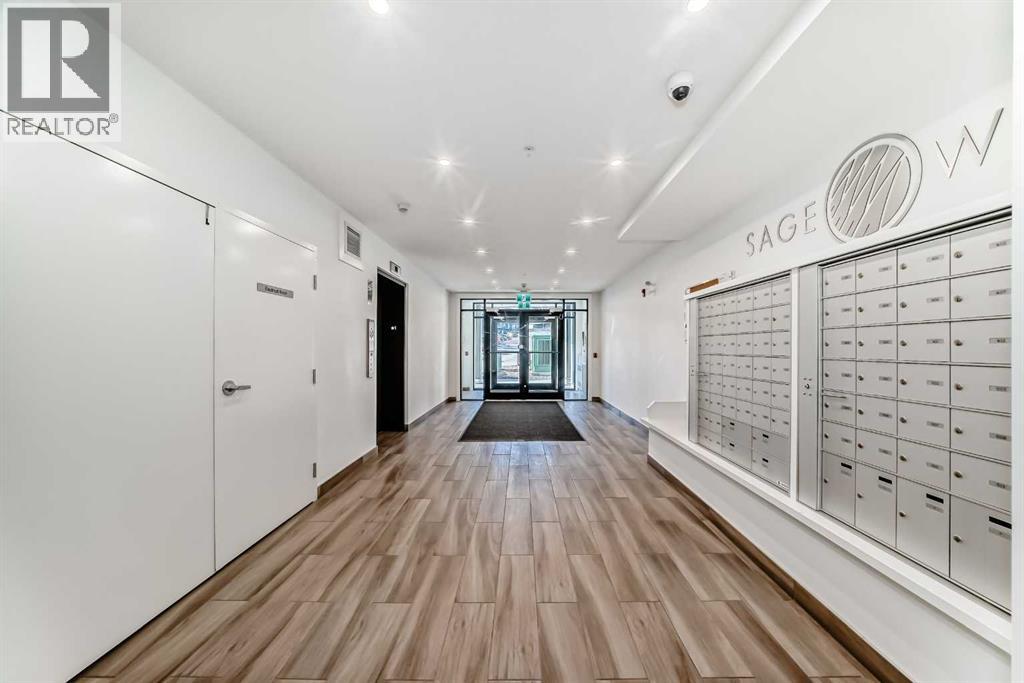 #105 30 Sage Hill Walk NW - 10