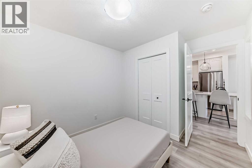 #105 30 Sage Hill Walk NW - 26