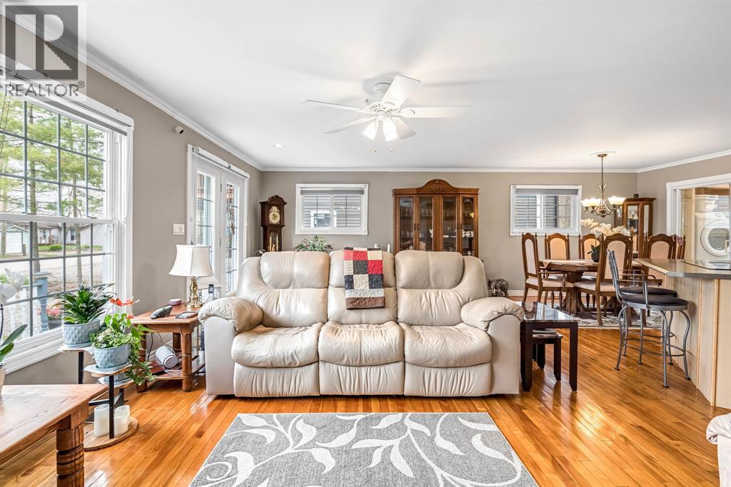 9900 Lake ROAD - 10