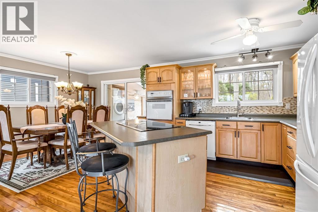 9900 Lake ROAD - 13