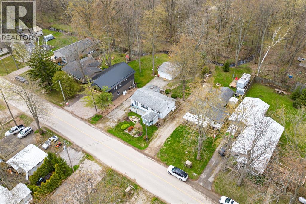 9900 Lake ROAD - 43
