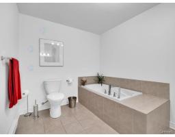1160 Ch. D'aylmer, #403, Gatineau, QC J9H0E9 Photo 17