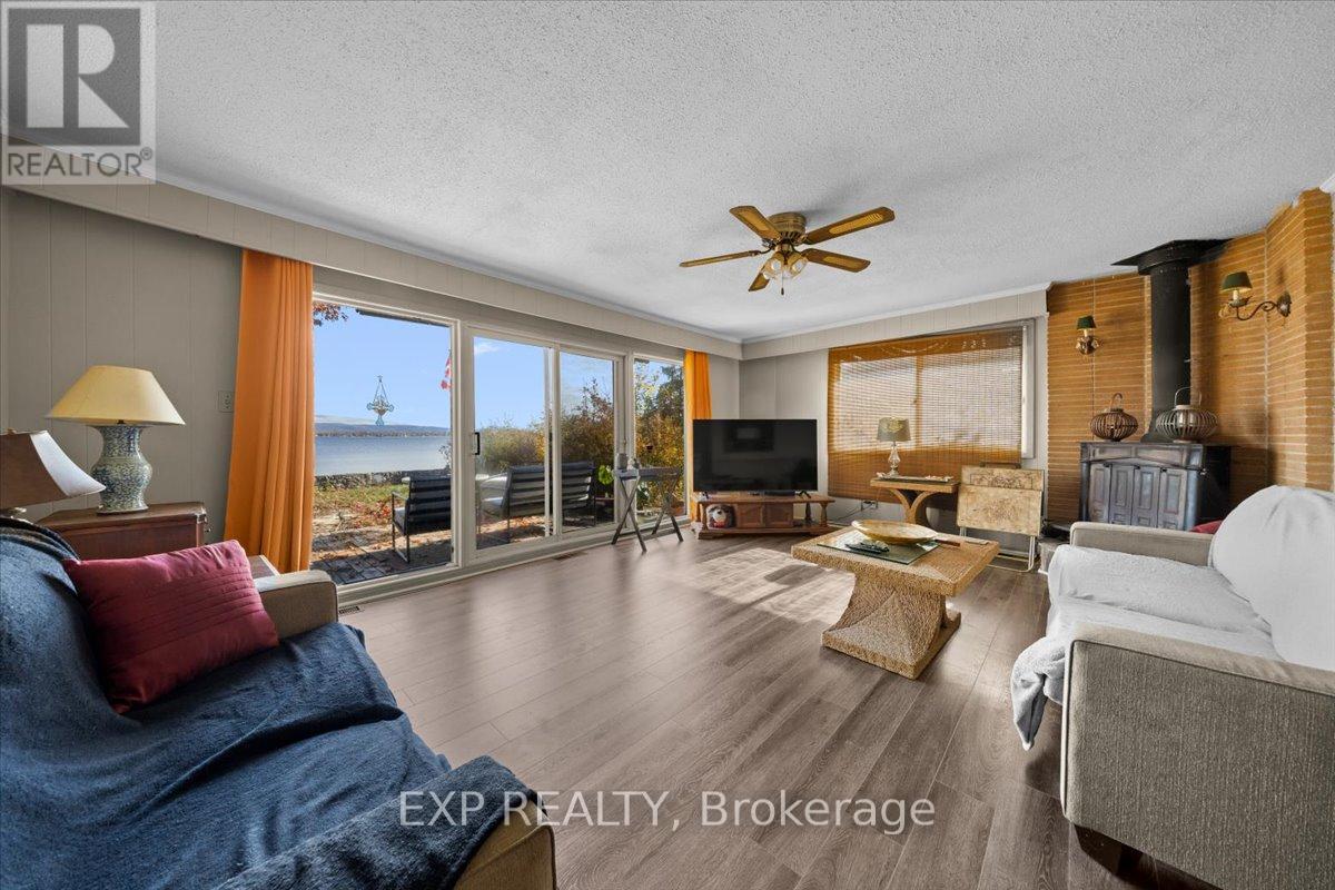 488 BAYVIEW DRIVE - 4