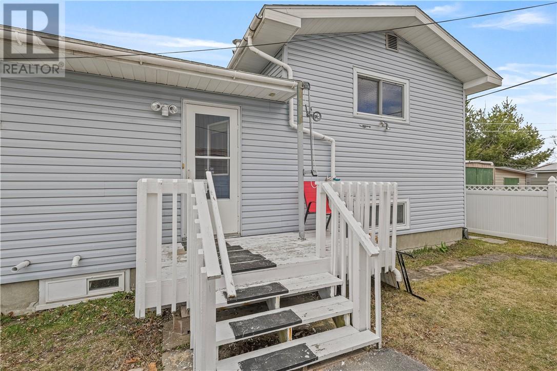 466 SECORD Street, Espanola, Ontario, P5E1K8 — Photo 5