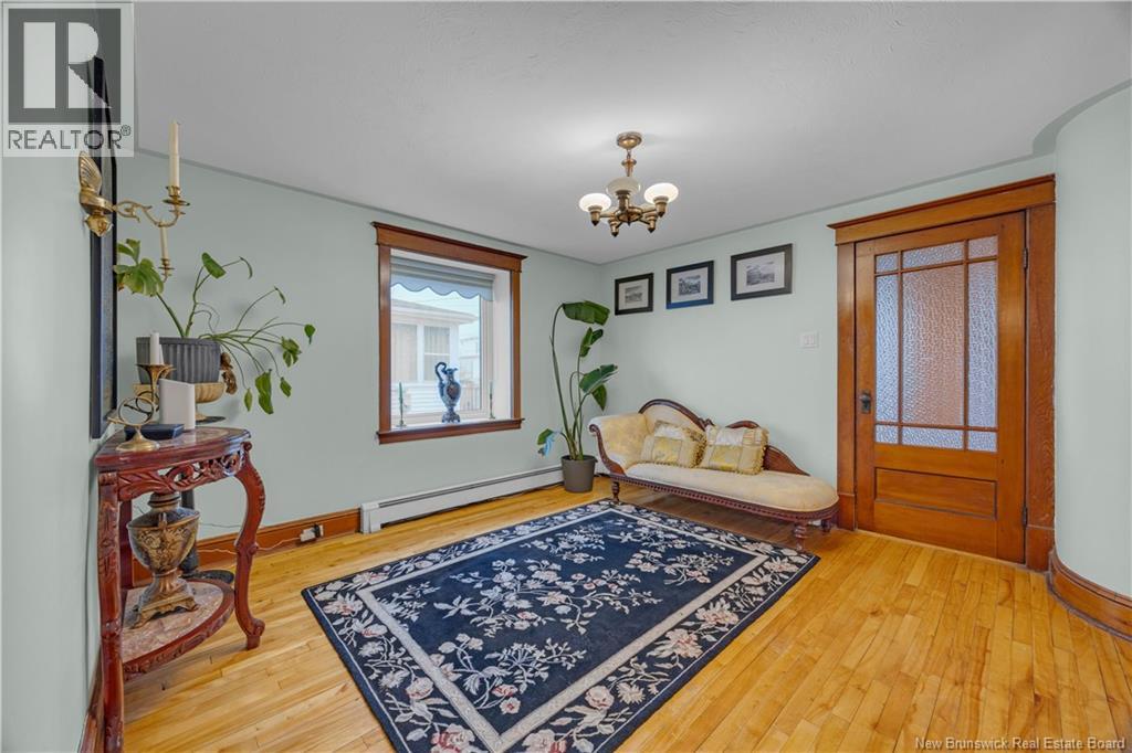 108 Richard Street - 11