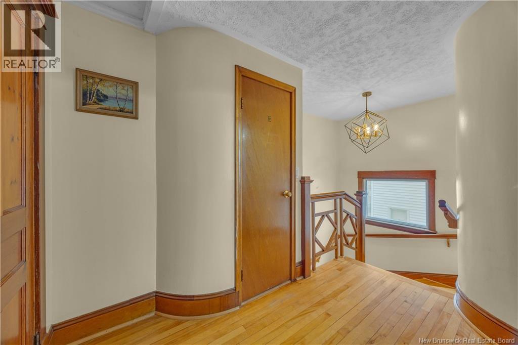 108 Richard Street - 25