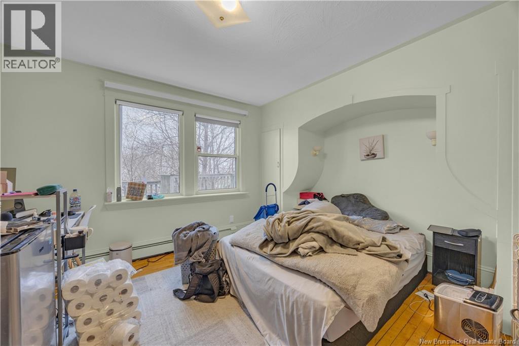 108 Richard Street - 27