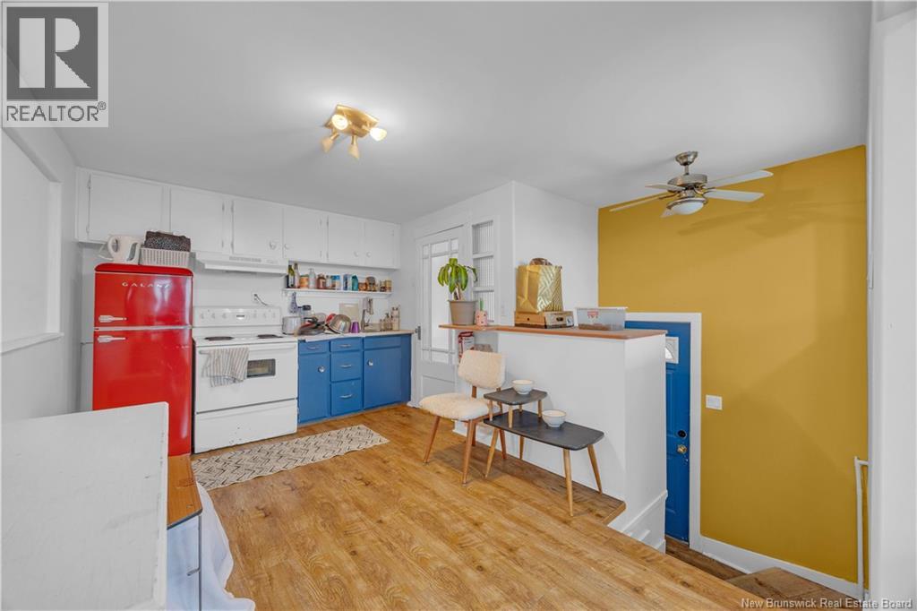108 Richard Street - 29