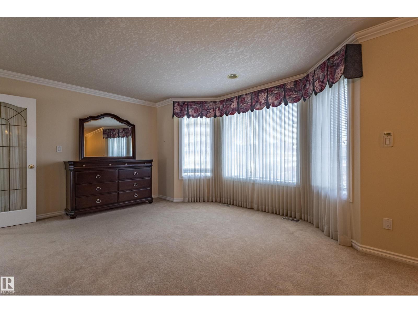 195 KULAWY DR NW, Edmonton