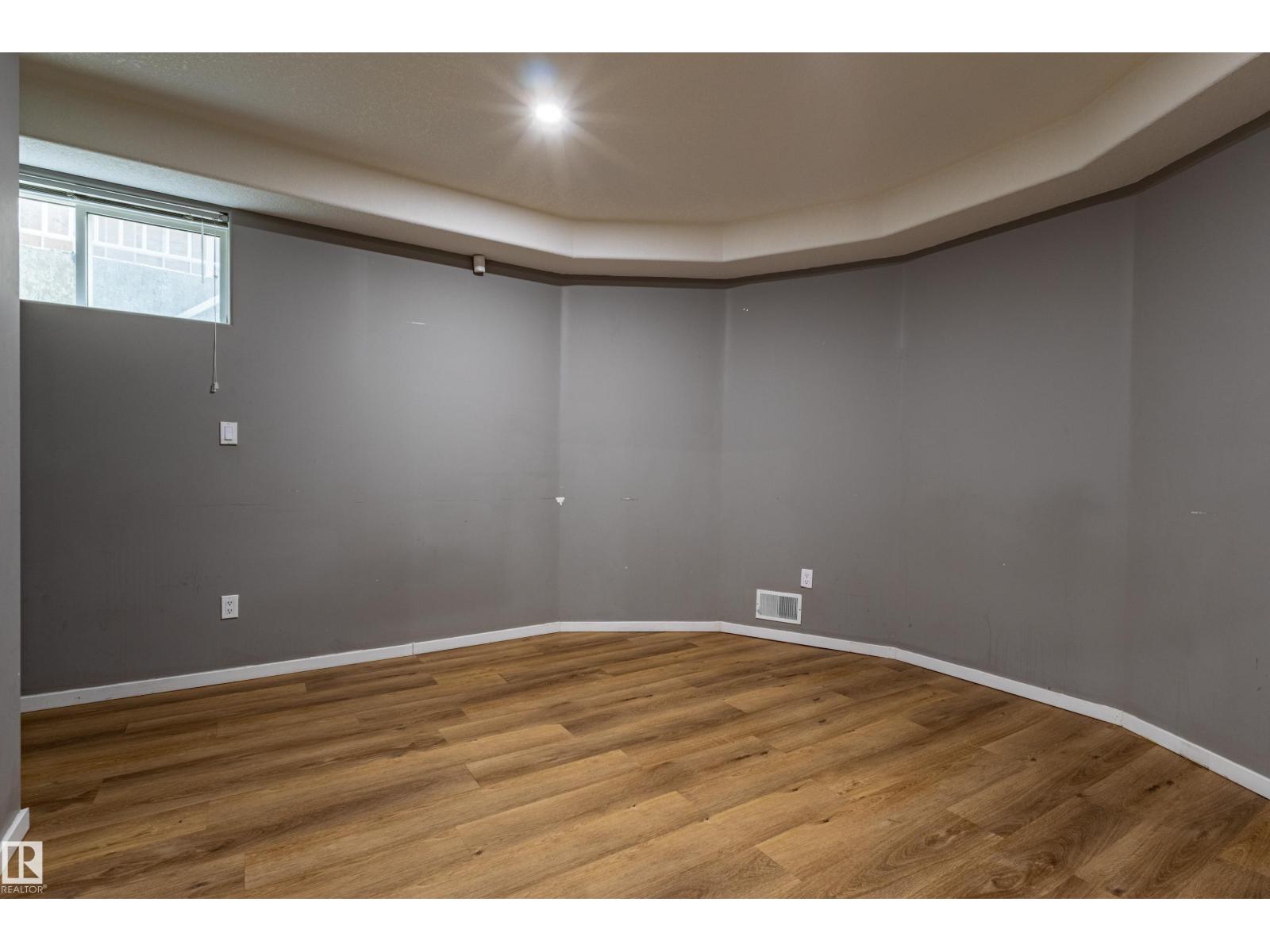 195 KULAWY DR NW, Edmonton
