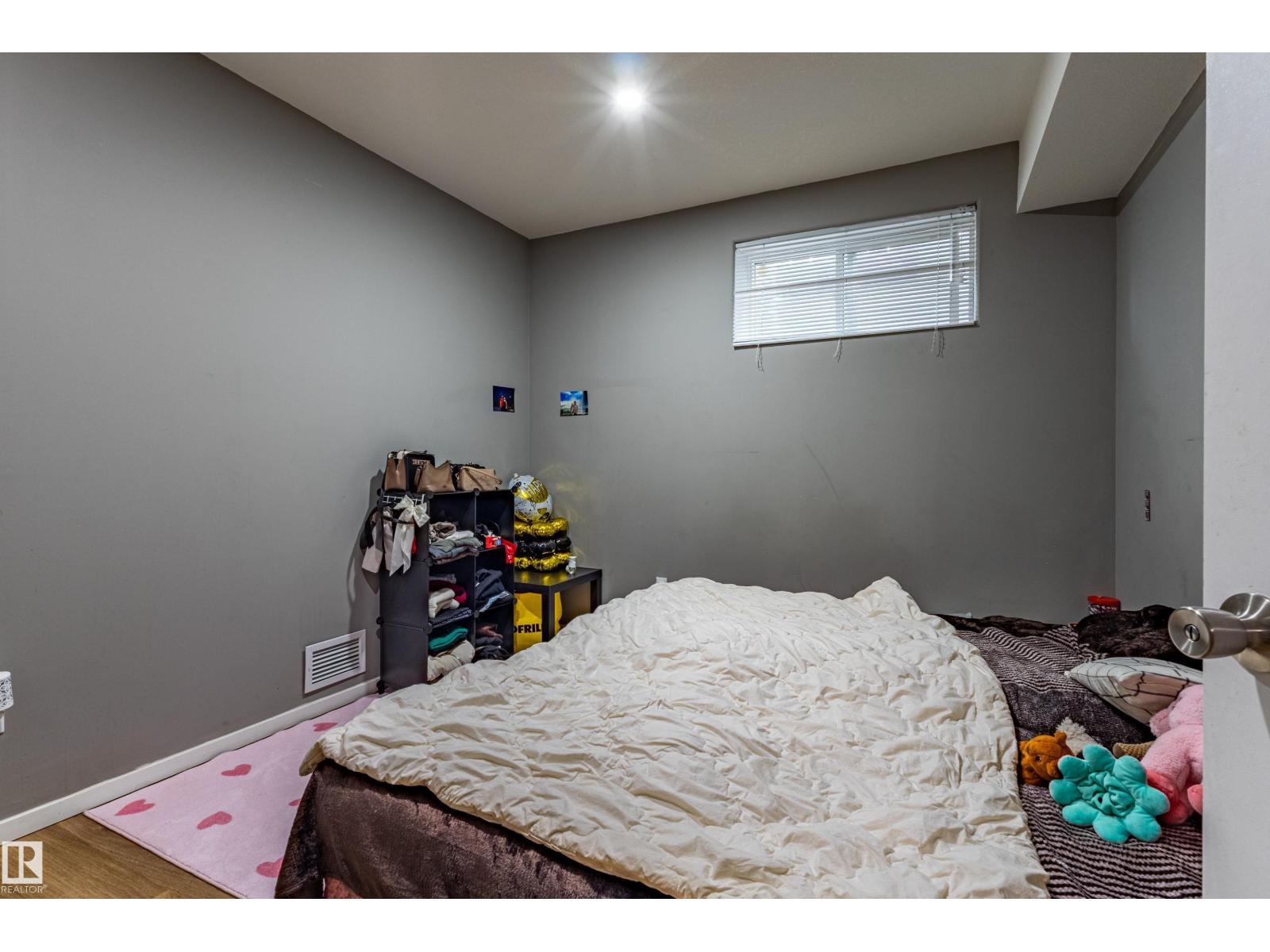 195 KULAWY DR NW, Edmonton