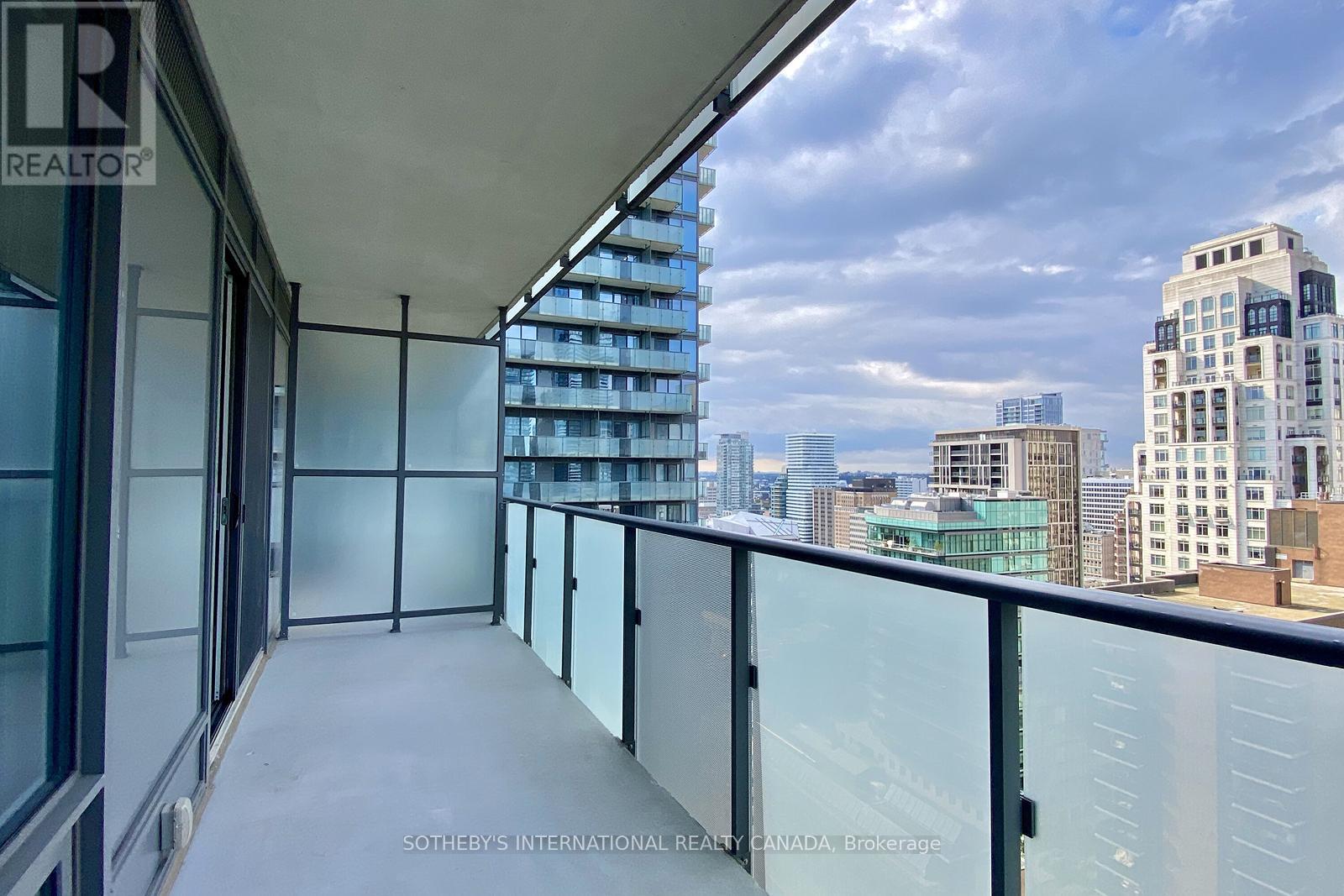 #2309 1080 BAY STREET - 23