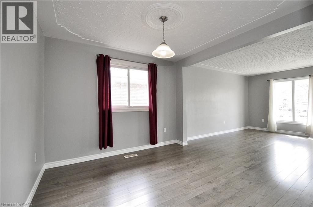 219 BAKERSFIELD Drive, Cambridge, Ontario, N1R6X9 — Photo 10