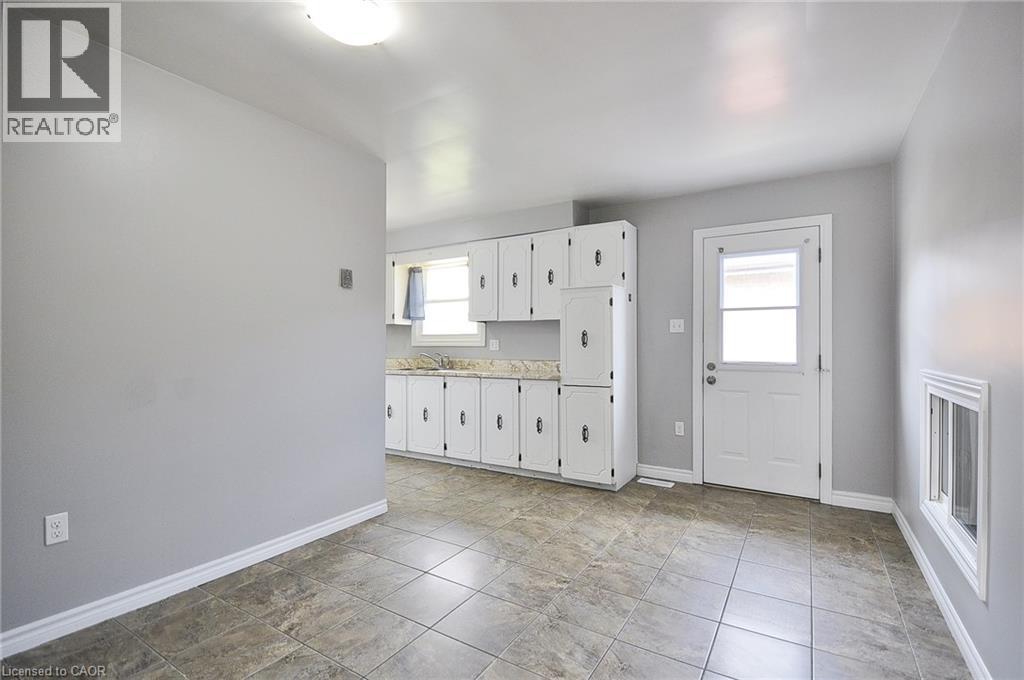 219 BAKERSFIELD Drive, Cambridge, Ontario, N1R6X9 — Photo 16