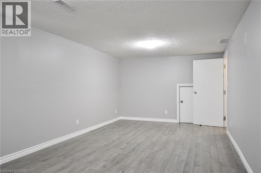219 BAKERSFIELD Drive, Cambridge, Ontario, N1R6X9 — Photo 30