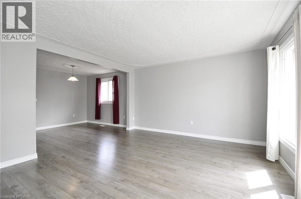 219 BAKERSFIELD Drive, Cambridge, Ontario, N1R6X9 — Photo 5
