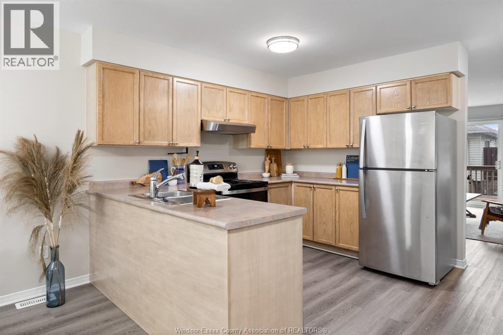 1405 MICKAILA CRESCENT, Tecumseh, Ontario, N8N4Z2 — Photo 6