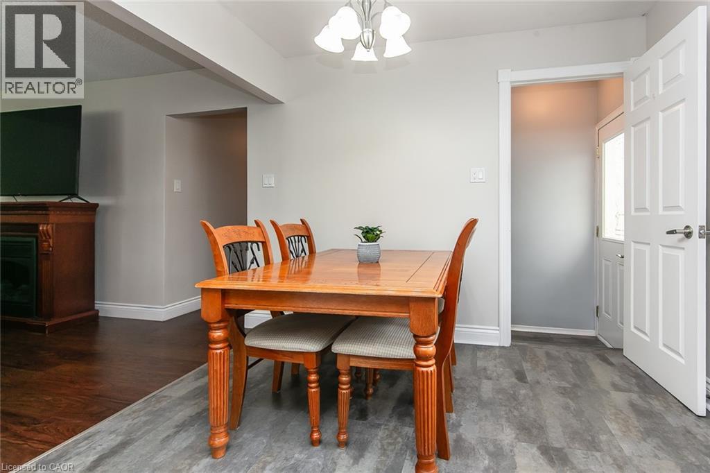 34 BLACKHORNE Crescent, Kitchener, Ontario, N2E1T1 — Photo 15