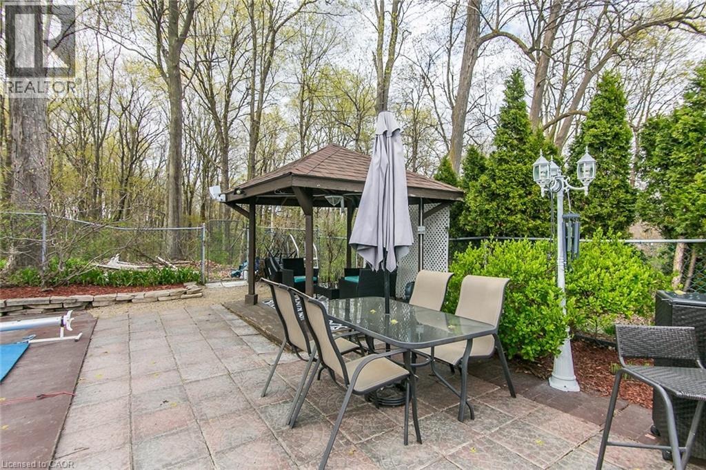 34 BLACKHORNE Crescent, Kitchener, Ontario, N2E1T1 — Photo 38