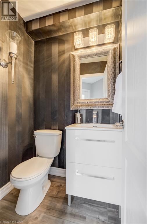101 ESSEX POINT Drive, Cambridge, Ontario, N1T1W6 — Photo 9