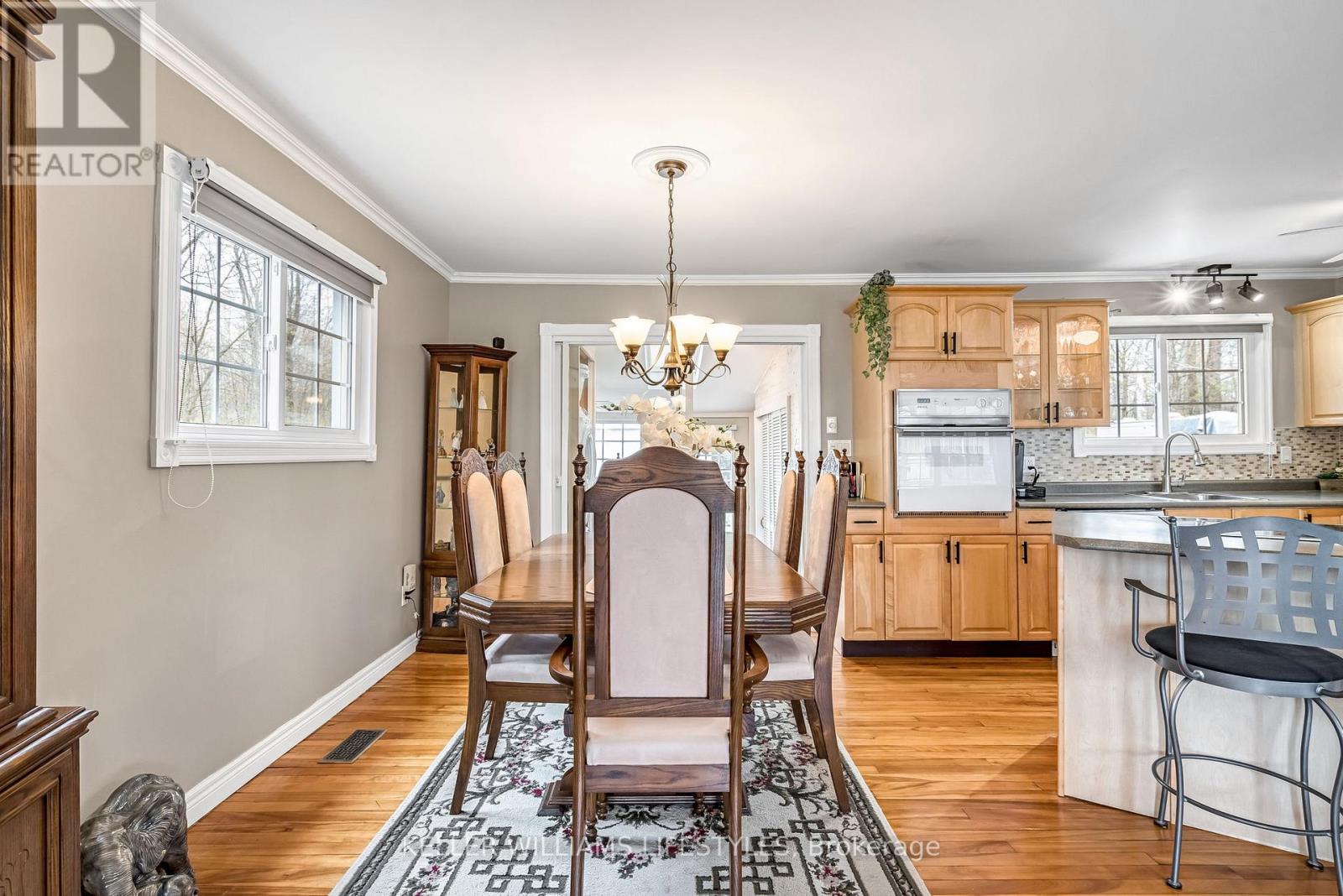 9900 LAKE ROAD - 19